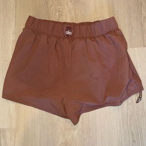 ALO Yoga Chestnut Athletic Shorts